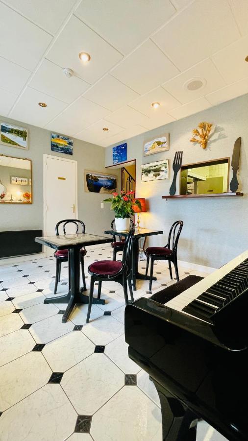 Hotel Le Cygne 2*